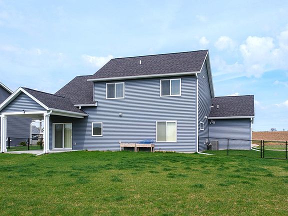5th image of 2415 Elk Run Dr SE