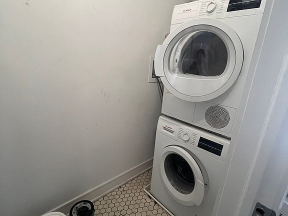 5th image of 2635 Livingston St Floor 2