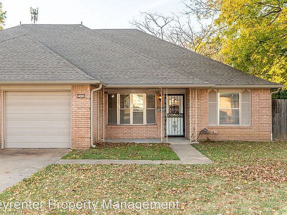 2nd image of 2517 E Skelly Dr #10465372