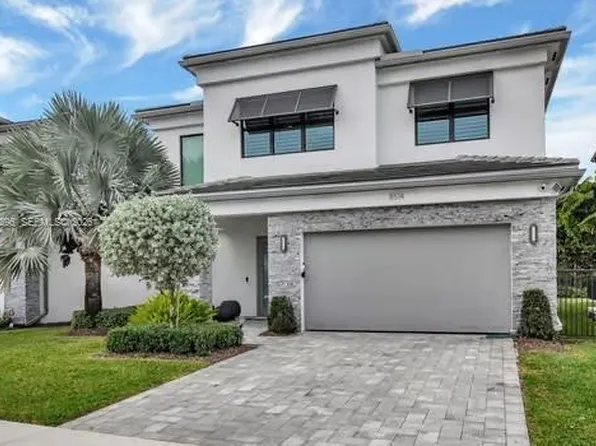 8514 Apple Falls Ln, Boca Raton, FL 33496