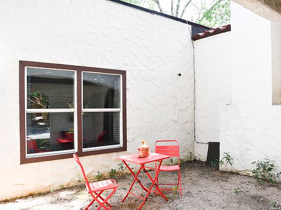 3rd image of 1406 FULTON AVE