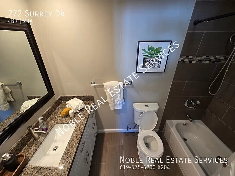 272 Surrey Dr — Photo 24