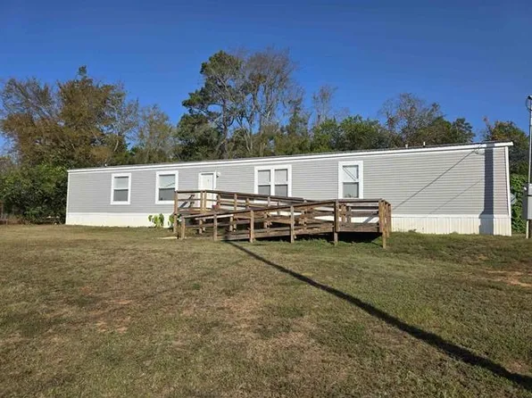 310 Randall Ave, Jefferson, TX 75657