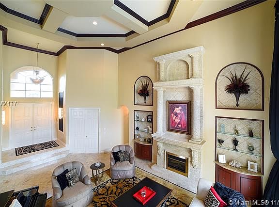 5th image of 10430 S Lake Vista Cir