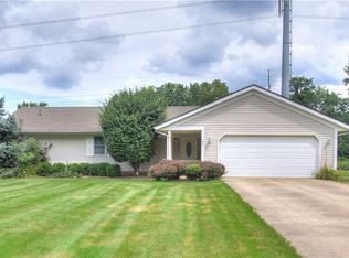 655 Maple Ct, Macedonia, OH 44056