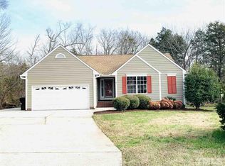 8 Addison Ct, Durham, NC 27712