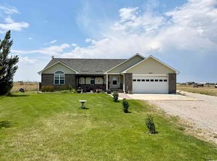 1068 Dan Ranch Rd, Cheyenne, WY 82009