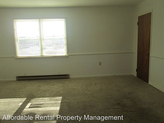 5th image of 431 Central Ave