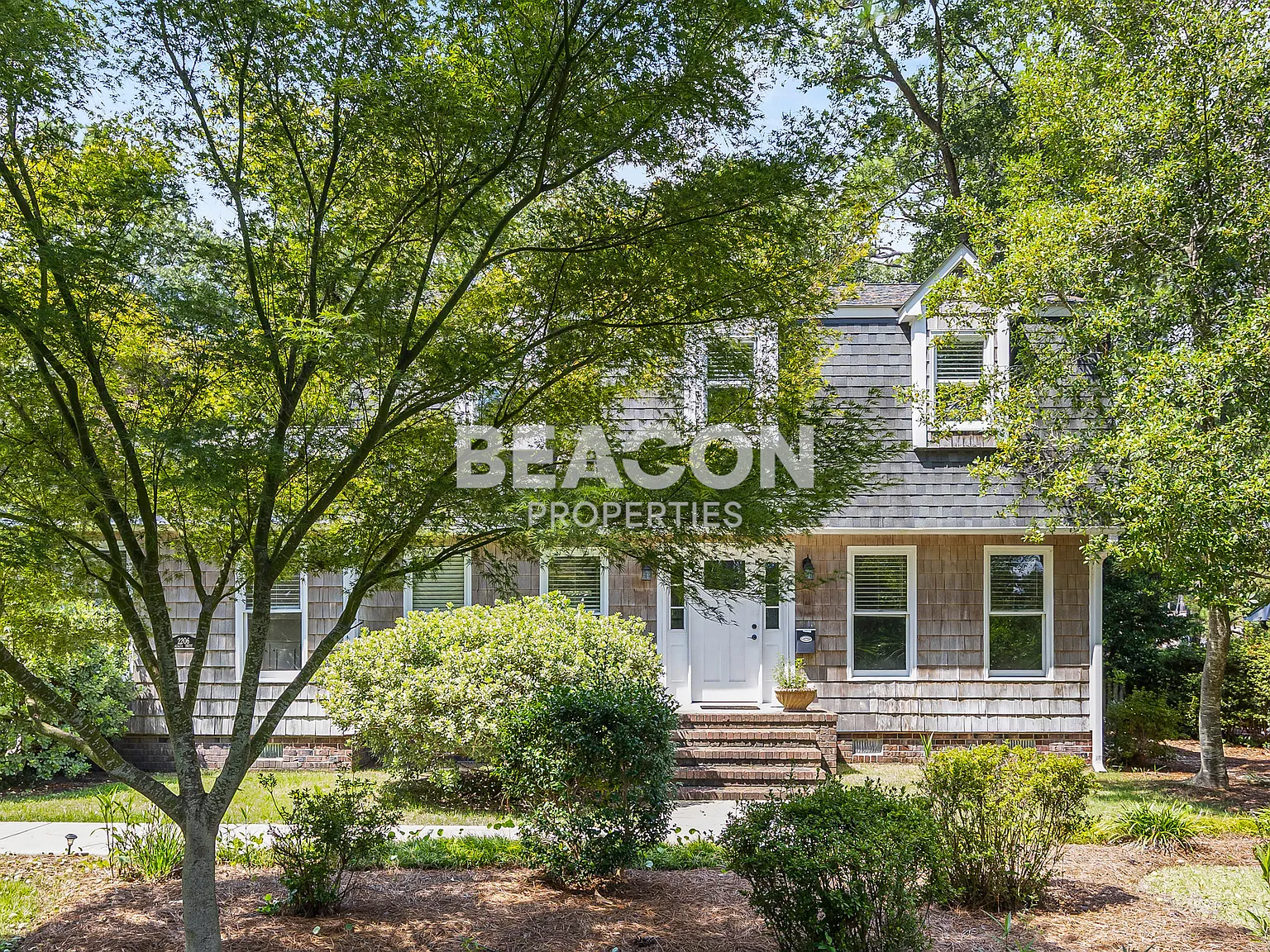 5 bed, 2092 sqft, $3,375 — Photo 1