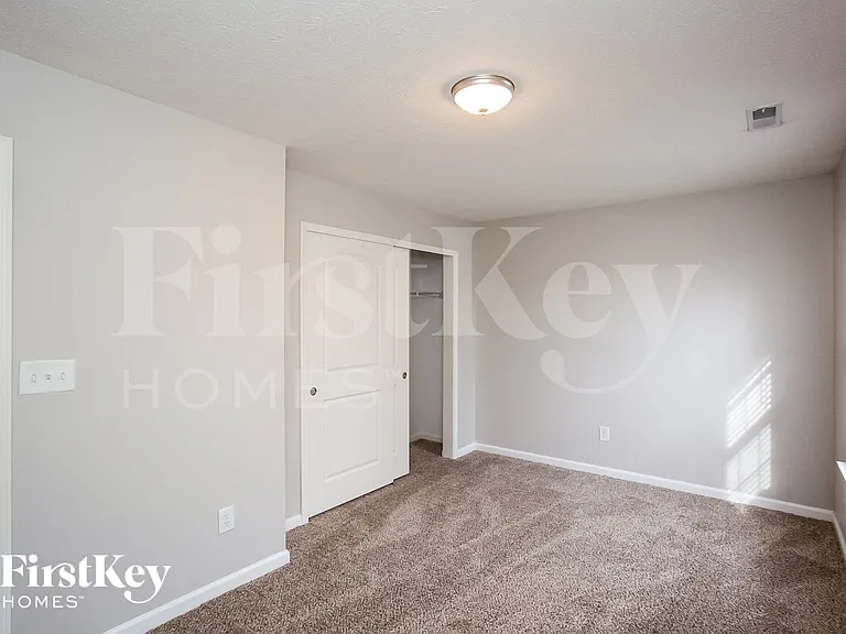 15515 Sibley Ln — Photo 12