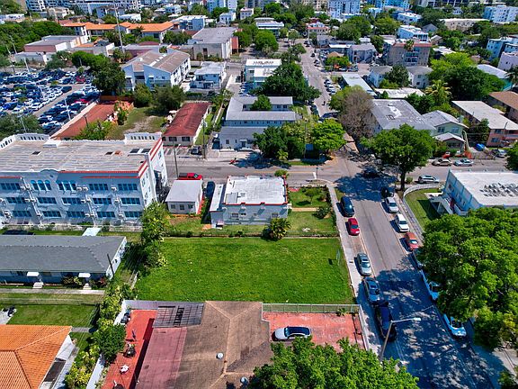 5th image of 512 SW 6th Avenue