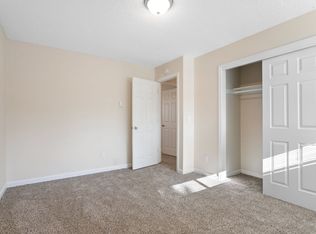 Queens Commons, Portland, OR 97230