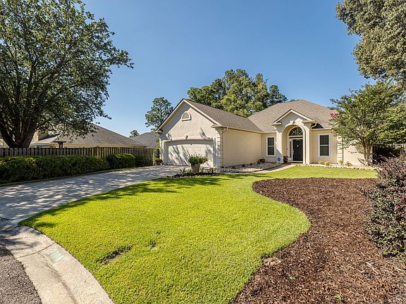 2nd image of 2708 Wey Hill Court