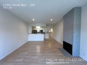 11905 Avon Way