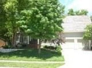 9112 W 125th Ter, Overland Park, KS 66213