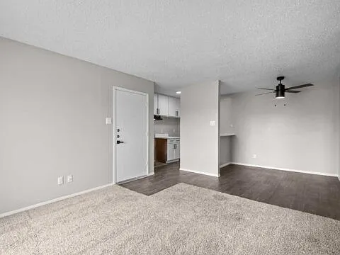 Kings Landing Apartments — Photo 18