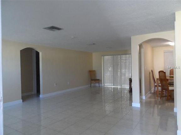 4th image of 3042 Elkridge Dr