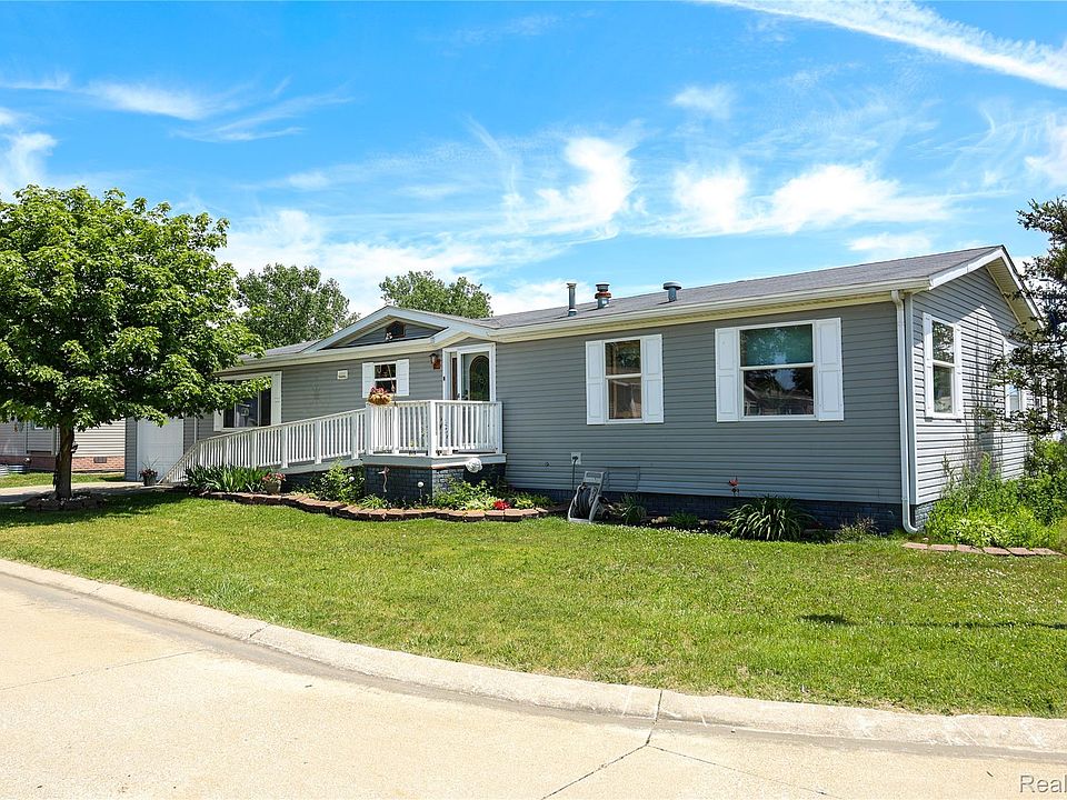 1st image of 285 Madison Ct