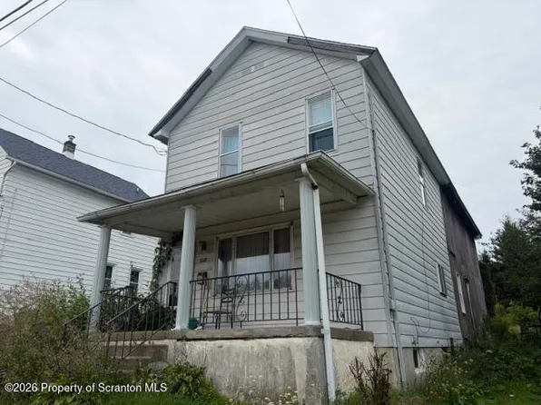 539 Clinton St, Forest City, PA 18421