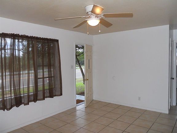 3rd image of 17416 E Highway 29