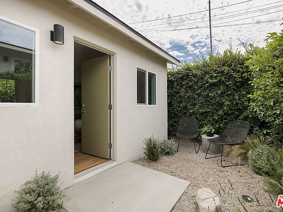 2nd image of 4018 Bemis St