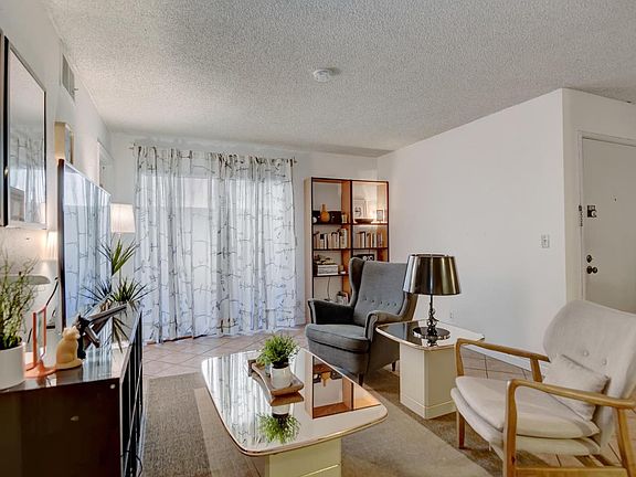 5th image of 247 N Capitol Ave Unit 163