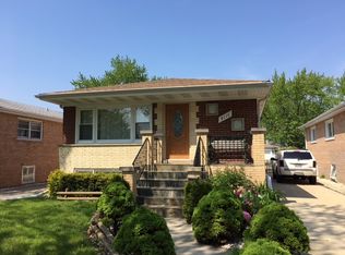 8116 Melvina Ave, Burbank, IL 60459