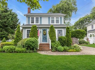 138 Colton Ave, Sayville, NY 11782