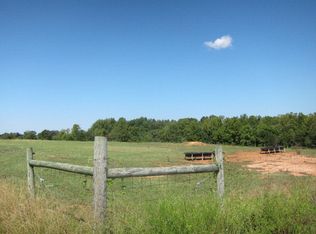 1406 New House Rd, Shelby, NC 28150