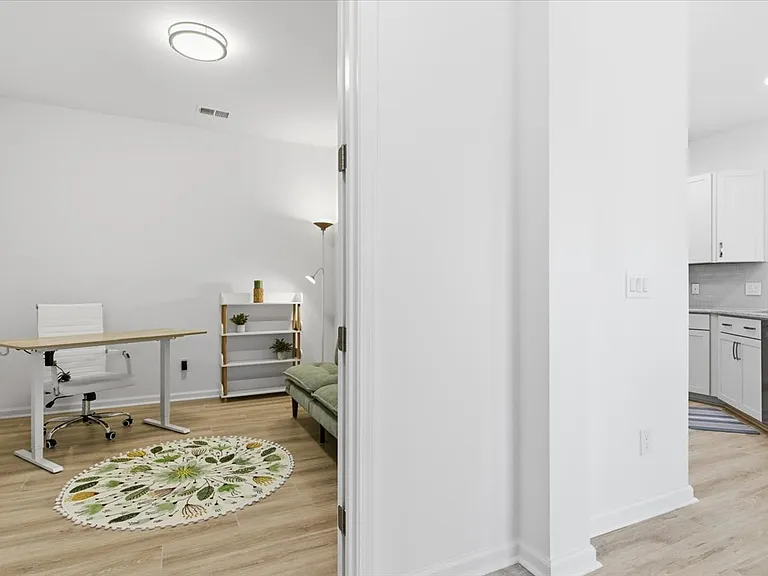 855 Weekend Ave — Photo 44