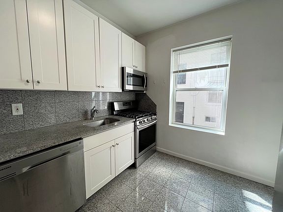 2nd image of 4514 43rd St APT 1D
