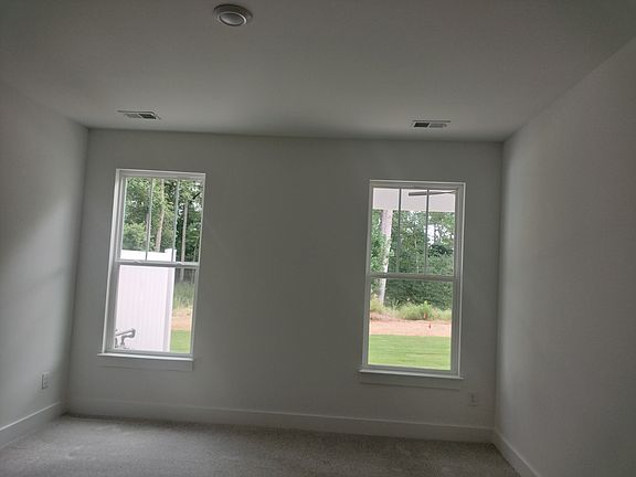 3rd image of 234 Woodhouse Way #1