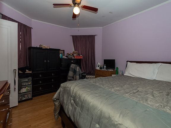 5th image of 6429 N Campbell Ave