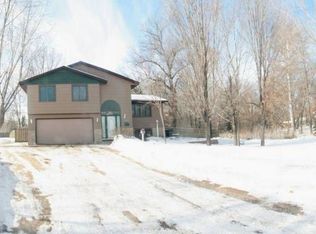 14190 Heather St NW, Andover, MN 55304