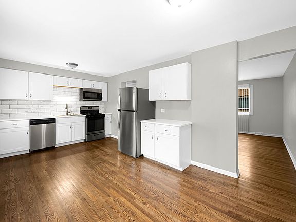 4th image of 511 James Ct Unit C