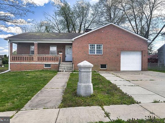2nd image of 2610 Orchard Ave