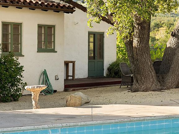 5th image of 3935 Thacher Rd