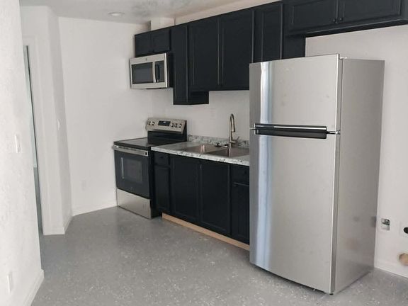 2nd image of 14841 Del Amo Ave #2