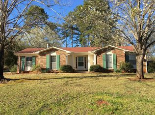 225 Avondale Dr, Lagrange, GA 30241