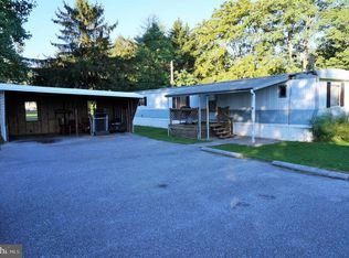 37 Blettner Ave, Hanover, PA 17331