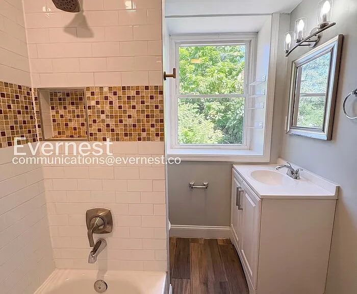 8202 Sheriff Rd — Photo 8