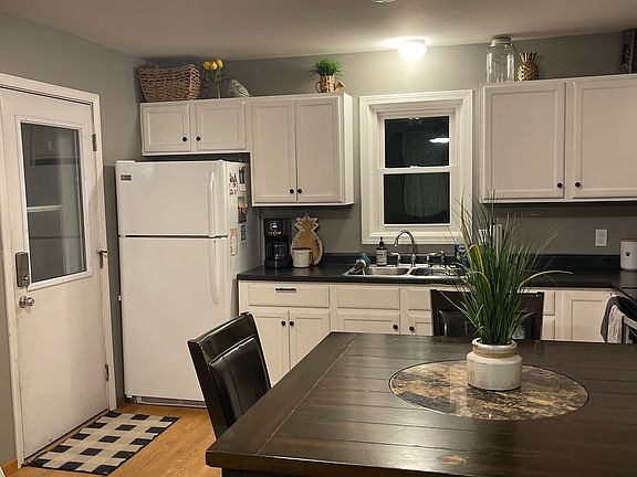 Kitchen. Furniture not included.