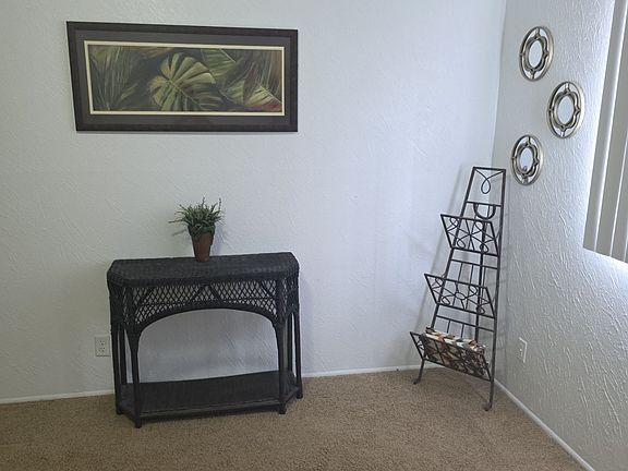 4th image of 1003 S State Fair Blvd #18