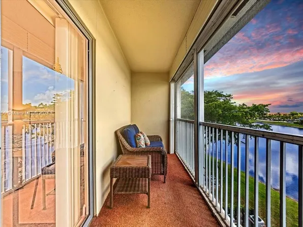 1401 SW 134th Way APT 404C, Pembroke Pines, FL 33027