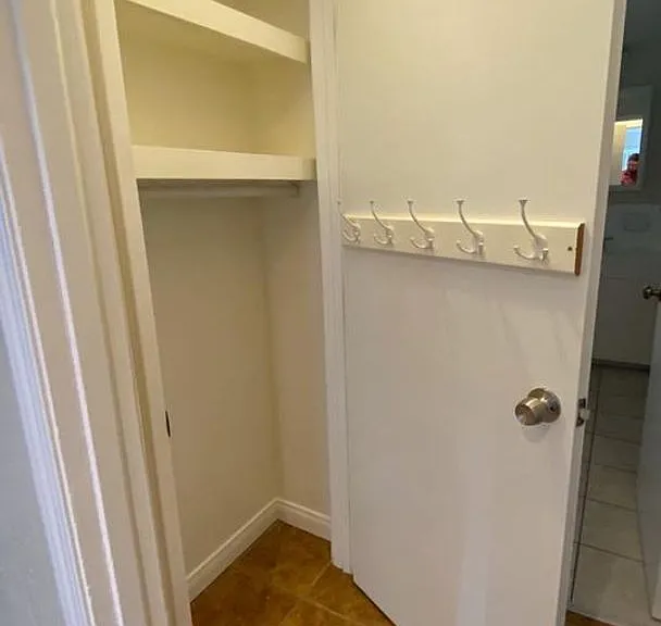 250 Cliff Dr — Photo 17