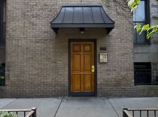 65 E Cedar St APT 1B, Chicago, IL 60611