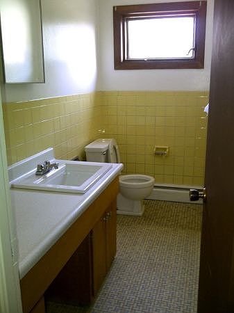 1st image of 27 Tompkins St APT 9