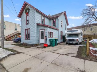 315 W Fulton St, Edgerton, WI 53534