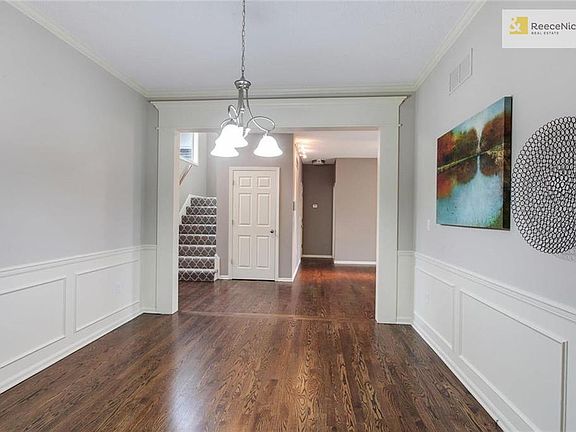 5th image of 8909 W 128th St