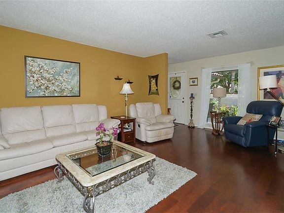 5th image of 5456 Golf Pointe Dr #V-229
